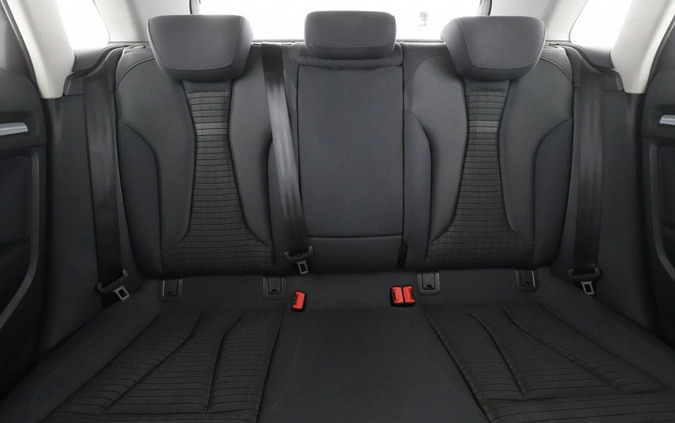 Audi A3 cena 62600 przebieg: 147127, rok produkcji 2014 z Suraż małe 301